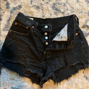 Black 501 Levi Jean shorts size 26
